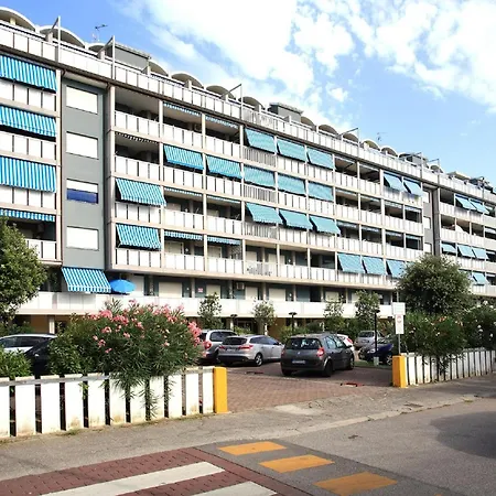 Apartment In Caorle Ve